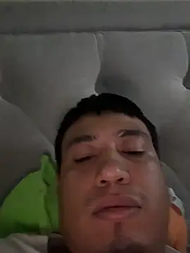 Richyyyybouyyy Chat XXX in diretta