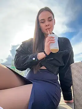 XXX chat uživo modela KristiRich