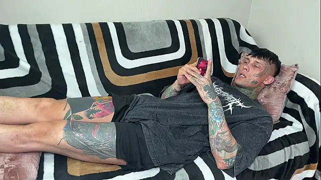 Chat +18 de Anubisgods ao vivo