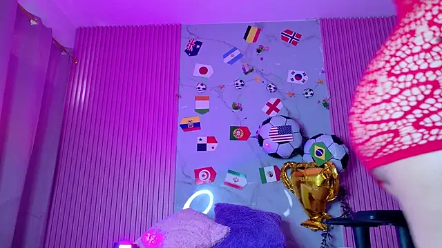 Sophie19__ Chat XXX in diretta