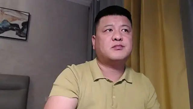zhang1118 라이브 XXX 채팅
