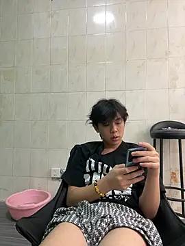 titi-999 Adlı Modelin Canlı XXX Sohbeti