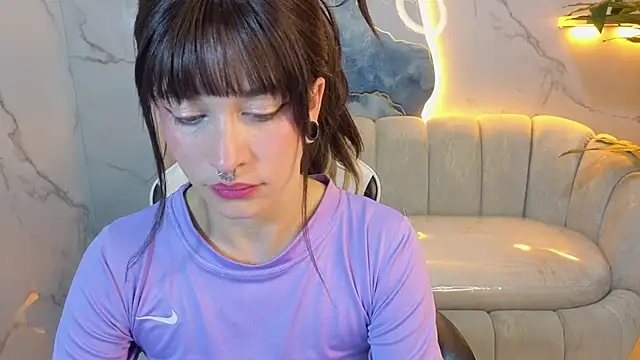 צ'אט XXX בשידור חי של Lily_Tx