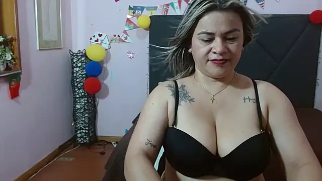 pamela_echeverria XXX чат на живо