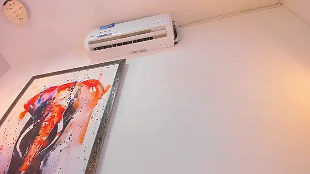 ZoeBrowns' Live XXX Chat