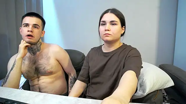 Živý XXX chat LucyMuur