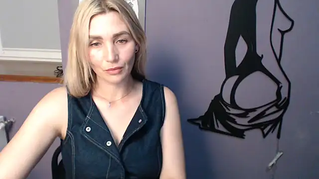 צ'אט XXX בשידור חי של _sexy_lady