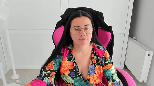 Živý XXX chat ChloeVibee
