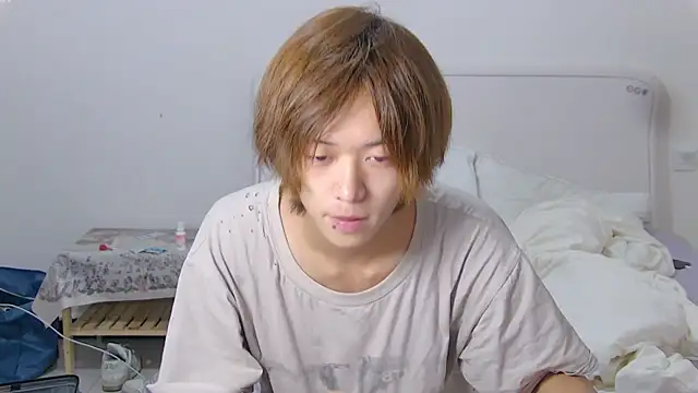 buding-001のライブXXXチャット