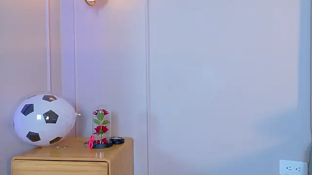 ZoeyPetit's Live XXX Chat