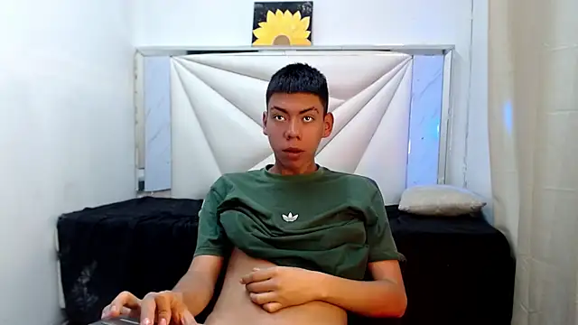 Liarr_n Live XXX chat