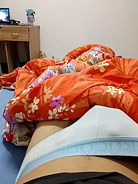 huzi518 即時 XXX 聊天
