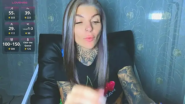 Chat +18 de tattooedBabyy ao vivo