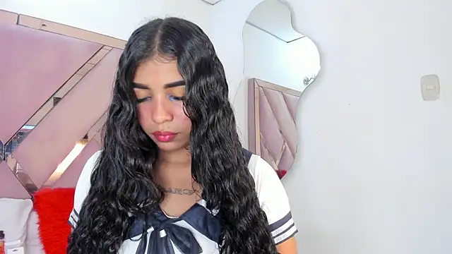 Онлайн чат XXX honeyhtx