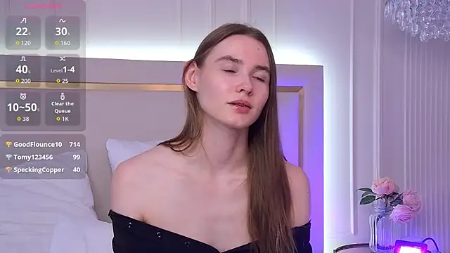 LillianYoung Adlı Modelin Canlı XXX Sohbeti