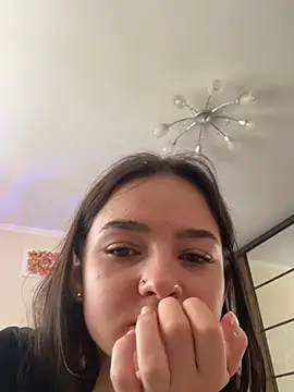 lole_diのライブXXXチャット