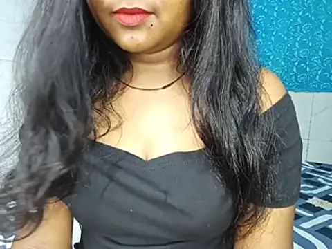 Muktha's Live XXX Chat