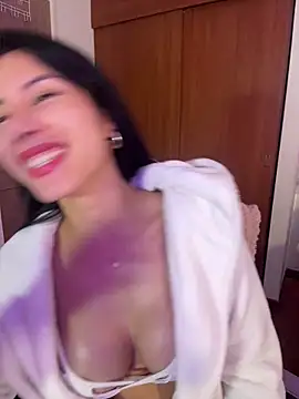 Czat XXX na żywo – ArianaReynoldss