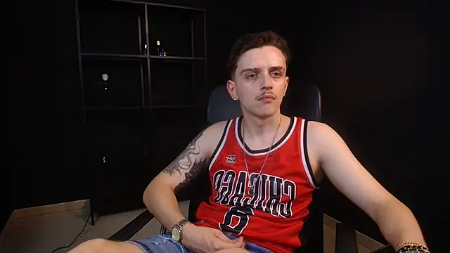 FelixStarkk: απευθείας συνομιλία ΧΧΧ