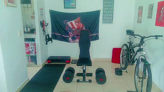 צ'אט XXX בשידור חי של Andy_gray