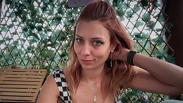 karo123421n Live XXX chat
