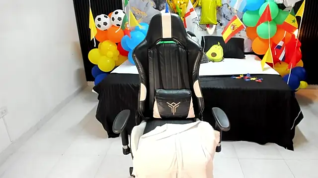Онлайн чат XXX Ivy_16