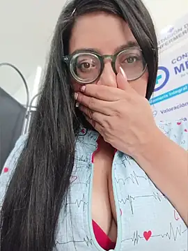 צ'אט XXX בשידור חי של SOFI__10