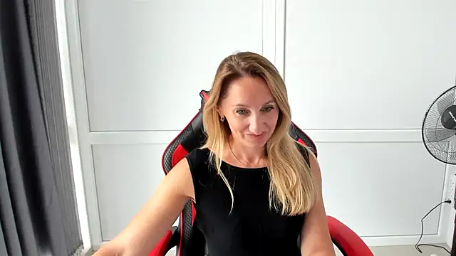 Chat XXX en directo de LilyDreamm