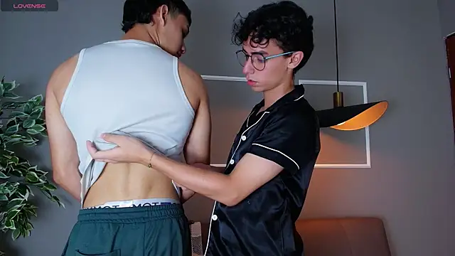 Živý XXX chat Alejo_and_Patrick