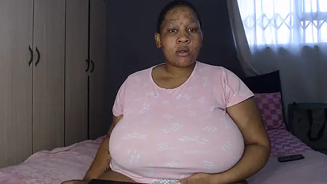 Chatroom XXX en direct de PIXIEBITCHXXX26
