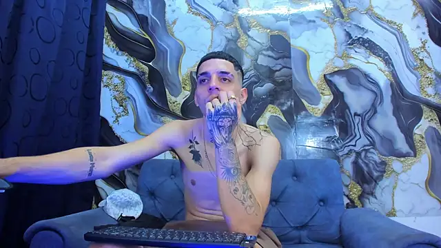 boy_max_latin: онлайн-секс-чат