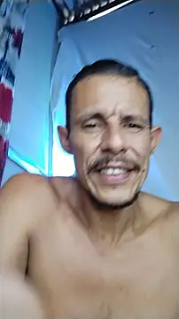 XXX chat uživo modela El_junior21