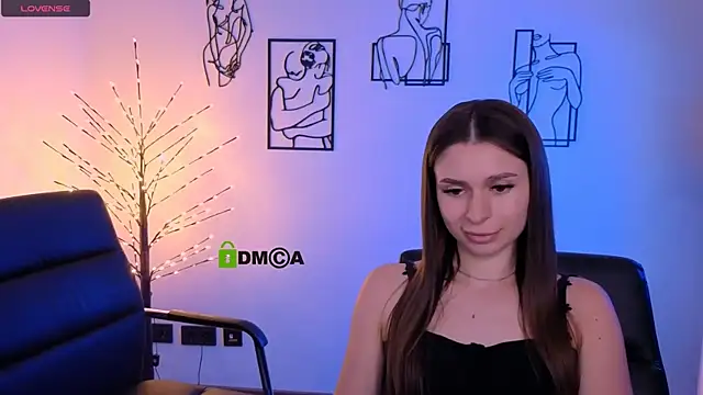 flora_ri XXX чат на живо