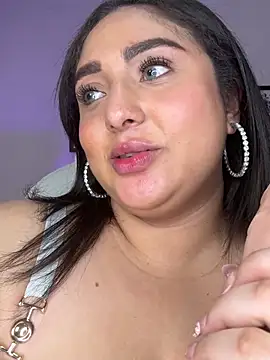 Živý XXX chat Selenee23