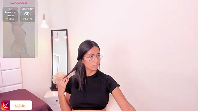 your_khloe's Live XXX Chat