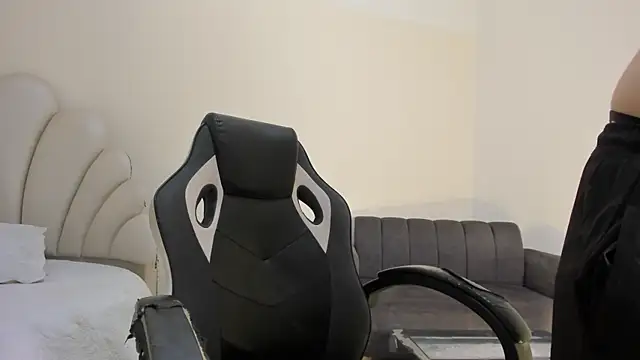 XXX chat uživo modela MaximusClark