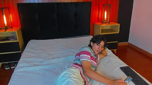 Živý XXX chat Cheys_Mast