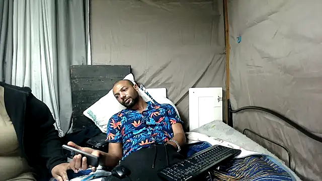 Camodick: απευθείας συνομιλία ΧΧΧ