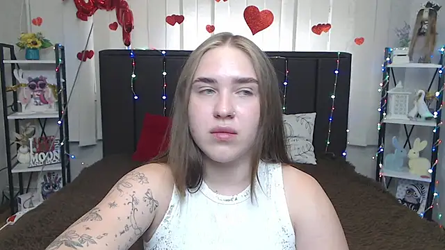 Chat +18 de LauraHlot ao vivo