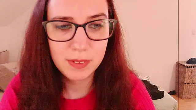 EmilyHotAngel élő XXX-chatje