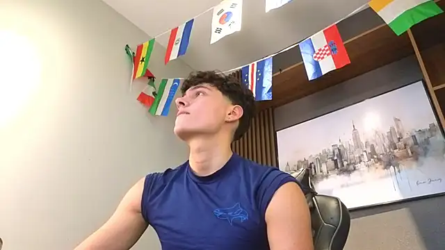 Esteban_Fire: онлайн-секс-чат