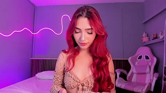Chat +18 de AriiCherry ao vivo