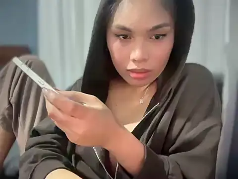 AlaiaXPixie 现场XXX聊天