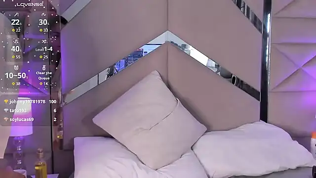 velvetlunaa_: απευθείας συνομιλία ΧΧΧ