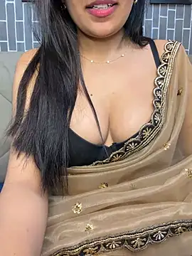 escape_with_me's Live XXX Chat