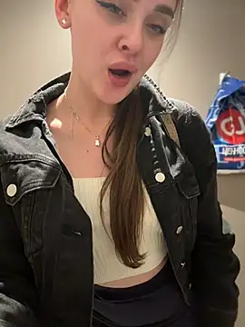 KristiRich's Live XXX Chat