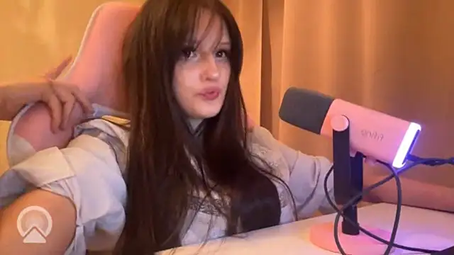 YunaVelour's Live XXX Chat