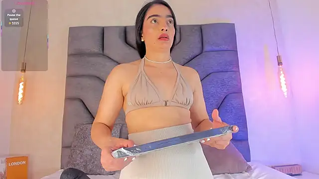 Chat XXX ao vivo de Liinda_Saenz