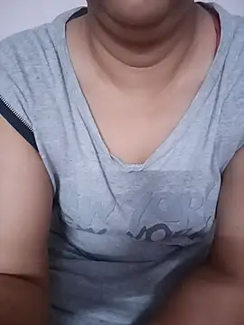 Nikitasharma__ – Live XXX-chat