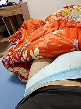huzi518's Live XXX Chat